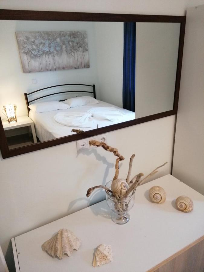Step To The Sea Apartment Неа Карвали Екстериор снимка